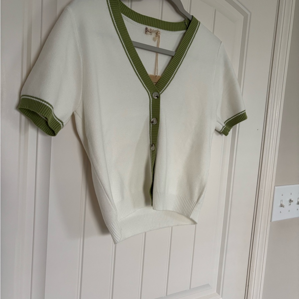 Hem & Thread White and Green Button-Up Top